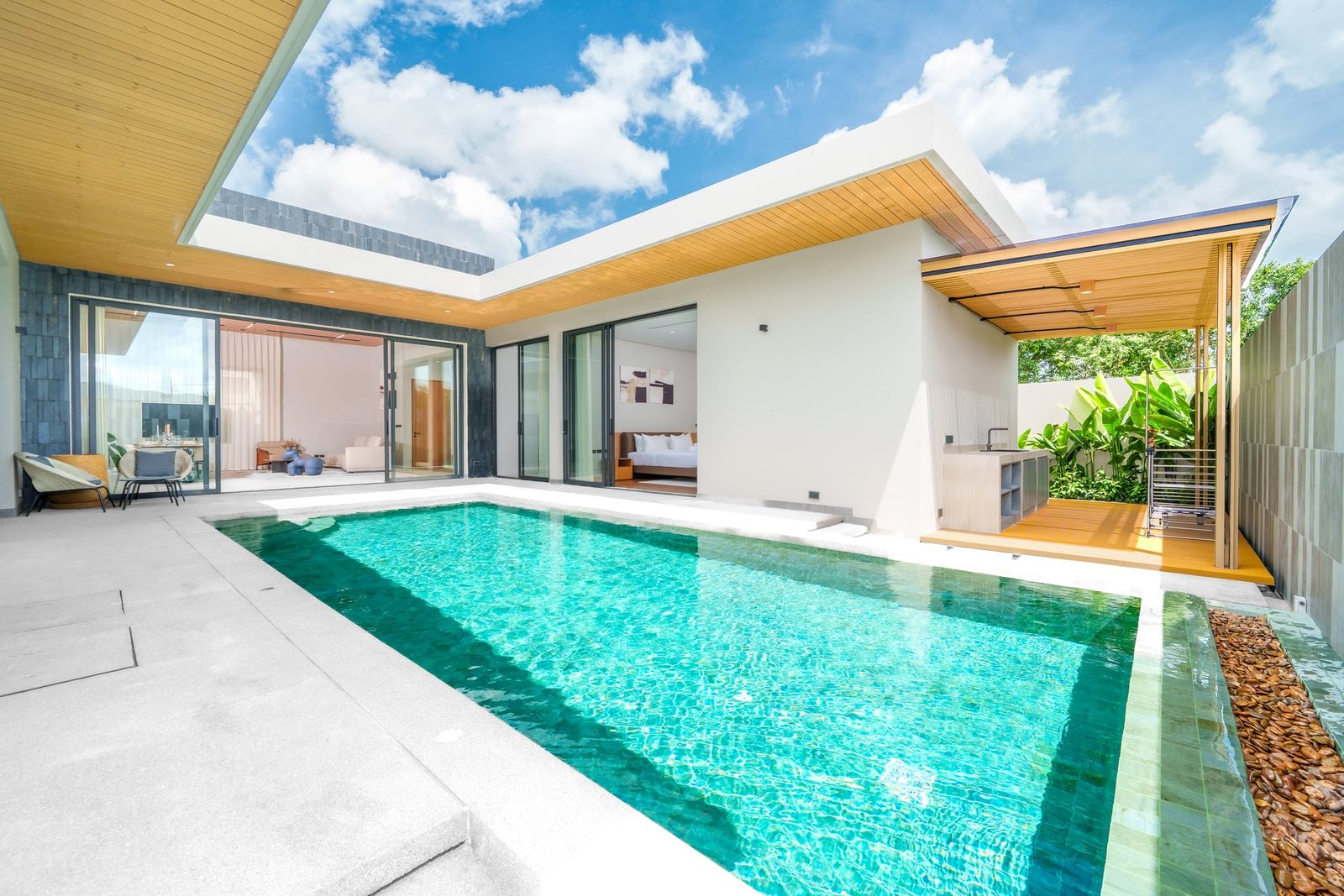 Longone Star Villa